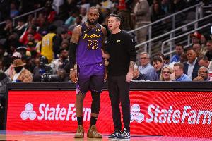 McMenamin：雷迪克希望湖人提前进入季后赛模式 并在未来2月保持