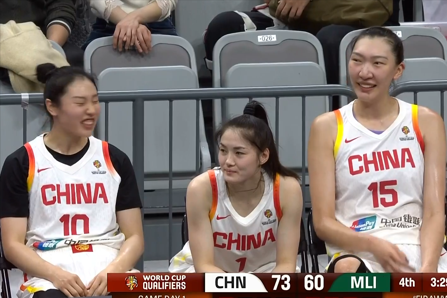 星空体育app官方网站-中国女篮：韩旭三大内线47分，新人5助攻，四人表现不佳